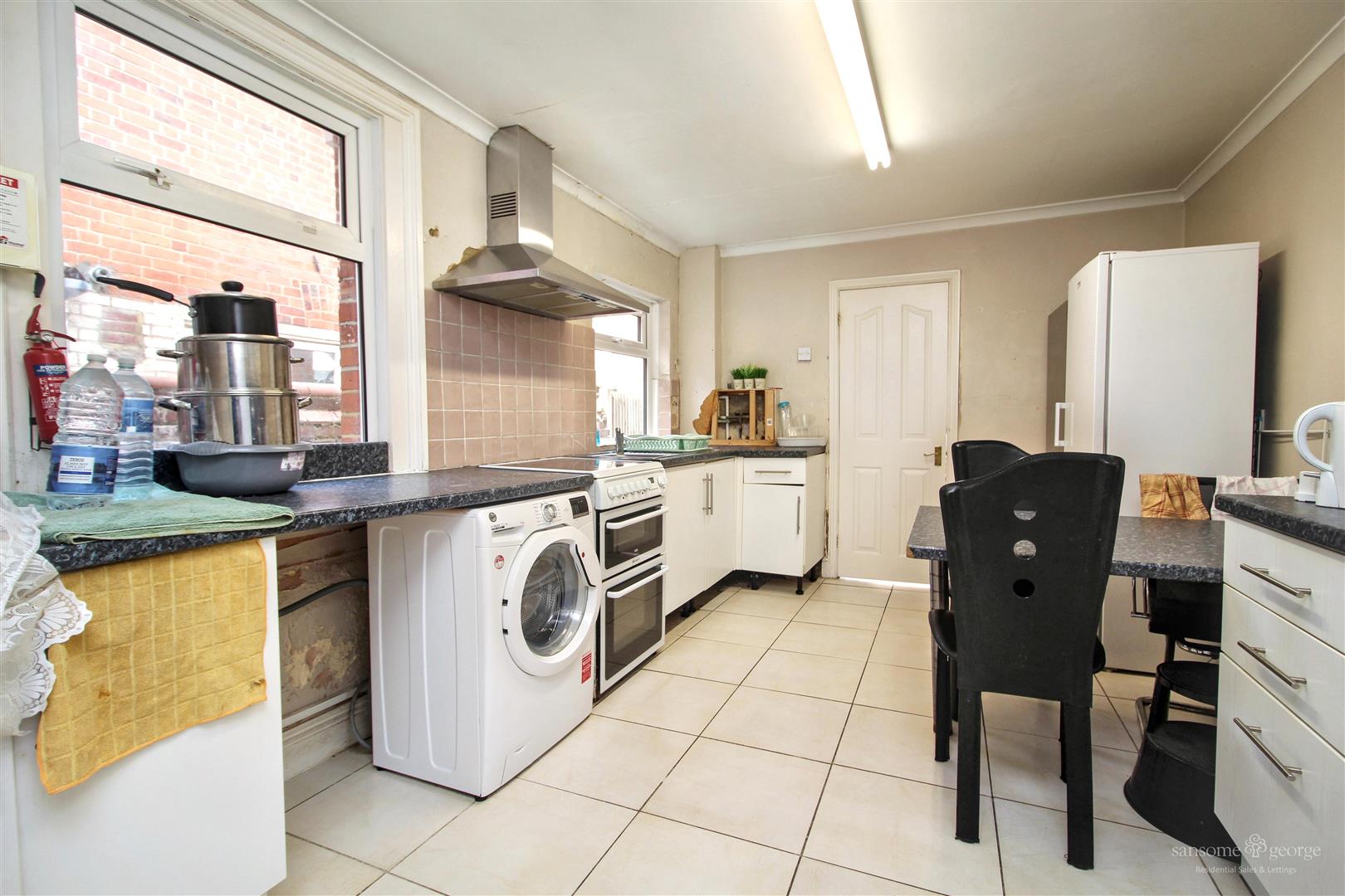 4 bed property in Oxford Road, Reading